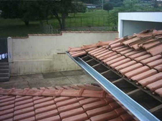 Calhas e rufos residencial